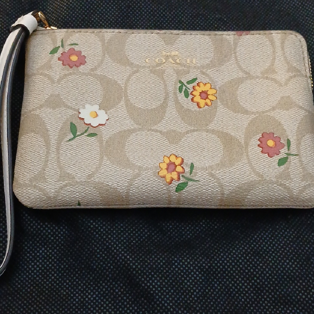 Authentic Coach Tan Floral Pattern Wristlet